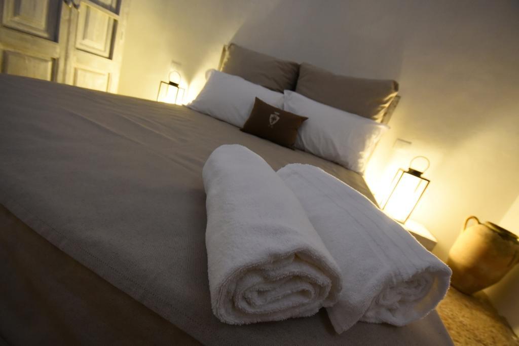 Palazzo Castriota Bed and Breakfast Alezio Eksteriør billede